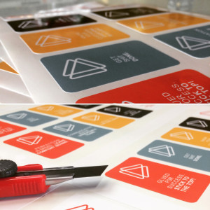 sticker autocollant adhesive pastille etiquette impression numerique
